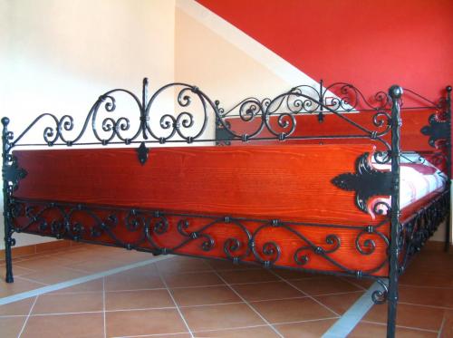 Forged Iron Bed 