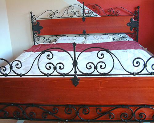 Forged Iron Bed 