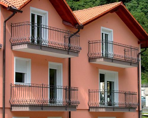 Balcony Railings