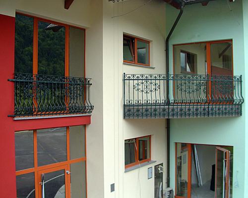 Unique balcony railing