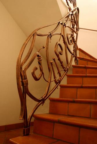 Custom Stairway Railings