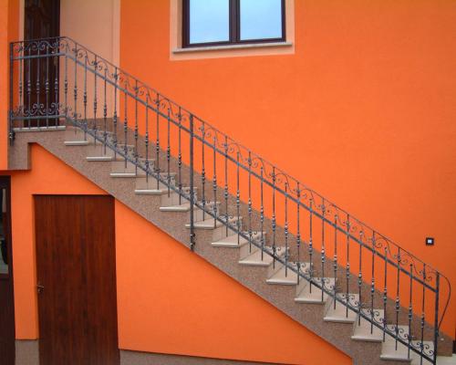 Elegant Forged Steel Stairway Railings