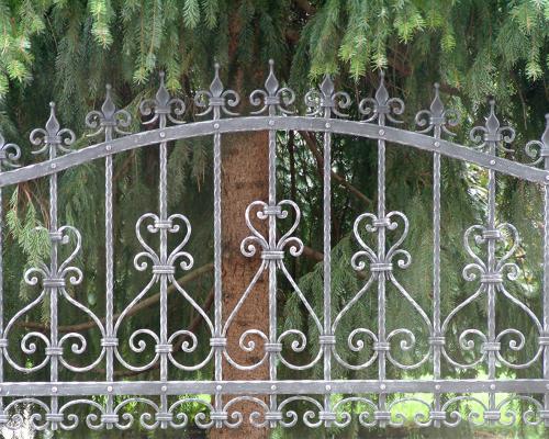 Luxury Iron Garden Railing