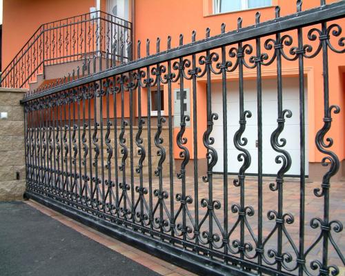 Forged Custom Iron Garden Railings